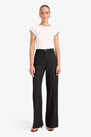 Slim Fit Dar Kesim Bisiklet Yaka Ribana Kısa Kollu Tişört