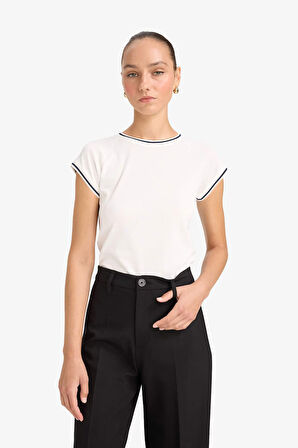 Slim Fit Dar Kesim Bisiklet Yaka Ribana Kısa Kollu Tişört