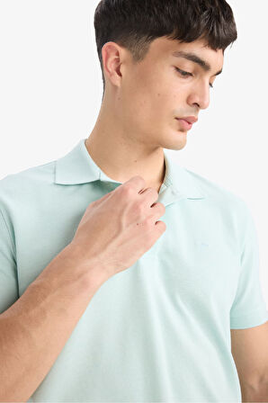 DeFacto %100 Pamuk Slim Fit Dar Kesim Polo Yaka Kısa Kollu Pamuklu Nakışlı Pike Tişört E2633AX25SMGN1113