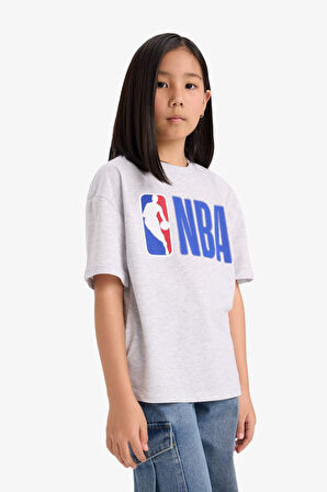 Kız Çocuk NBA Wordmark Oversize Geniş Kalıp Bisiklet Yaka Kısa Kollu Tişört