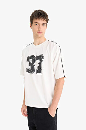 DeFacto %100 Pamuk Loose Fit Bisiklet Yaka Baskılı Kısa Kollu Tişört F0186AX25SMER105