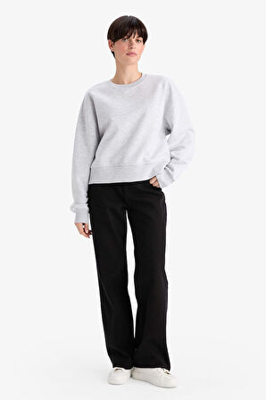 Boxy Fit Bisiklet Yaka Basic Düz Sweatshirt