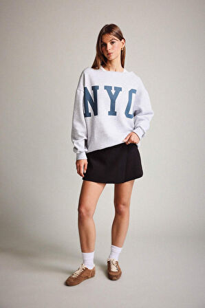 Kayık Yaka Sweatshirt