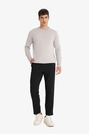 DeFacto Regular Fit Bisiklet Yaka Basic Düz Premium Triko Kazak A5268AX25AUGR192