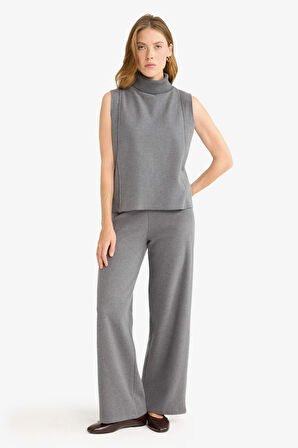 Straight Fit Geniş Paça Pantolon