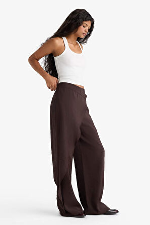 Wide Leg Süs Cepli Normal Bel Düz Paça Pantolon