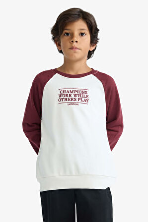Erkek Çocuk Oversize Geniş Kalıp Bisiklet Yaka Nakışlı Sweatshirt