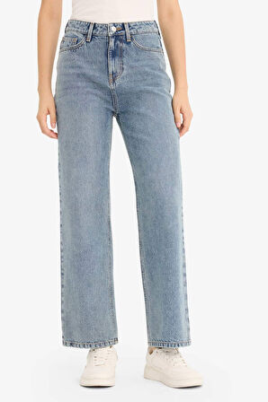Straight Fit Yüksek Bel Düz Paça Uzun Jean Kar Yıkamalı Pantolon