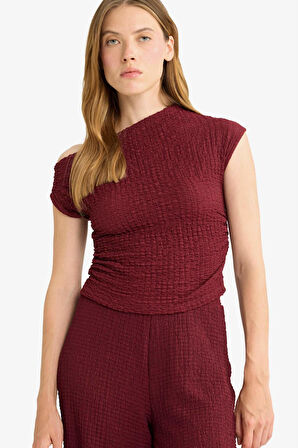 Slim Fit Dar Kesim Tek Omuzlu Bürümcük Bluz