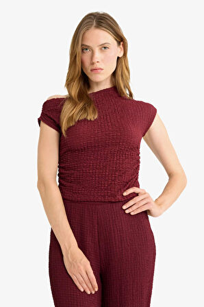 Slim Fit Dar Kesim Tek Omuzlu Bürümcük Bluz