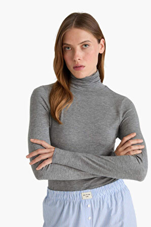 Modal Kaşmir Yumuşak Dokulu Balıkçı Yaka Uzun Kollu Üst-Fall in Love