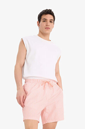 Çizgili File Astarlı Kısa Boy Deniz Şortu