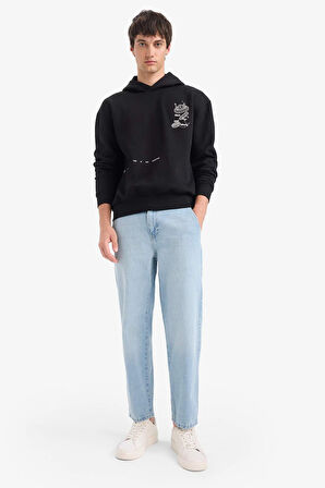 Rick and Morty Boxy Fit Kapüşonlu Baskılı Sweatshirt