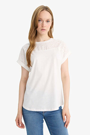 Bisiklet Yaka Flamlı Pamuk Kısa Kollu Tişört