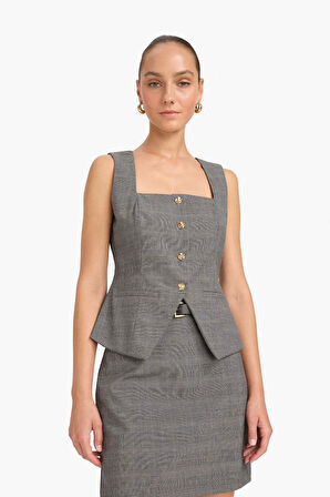 Regular Fit Kare Yaka Yelek