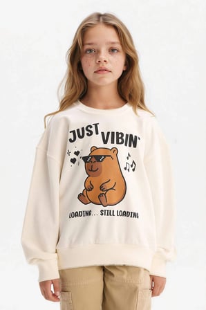 Defacto G3406A8ER105 Ekru Kız Çocuk Relax Fit Bisiklet Yaka Baskılı Sweatshirt