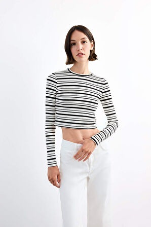 Bisiklet Yaka Çizgili Uzun Kollu Tişört