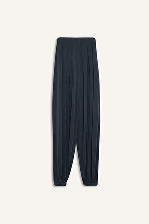 DeFactoFit Oversize Geniş Kalıp Kısa Paça Standart Boy Modal Sporcu Pantolon
