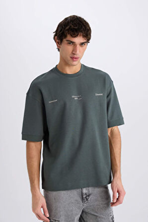 DeFacto Loose Fit Bisiklet Yaka Baskılı Kısa Kollu Ağır Kumaş Tişört E0575AX25SMGN1255