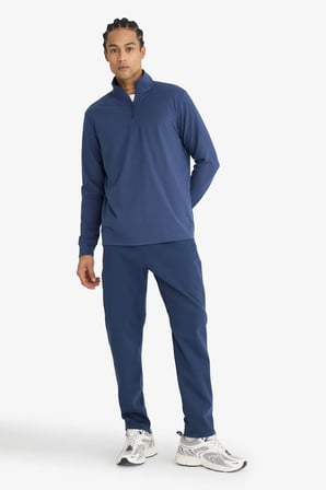 DeFacto Standart Fit Dik Yaka Yarım Fermuarlı Polar Sporcu Sweatshirt F2302AX25WNNV94