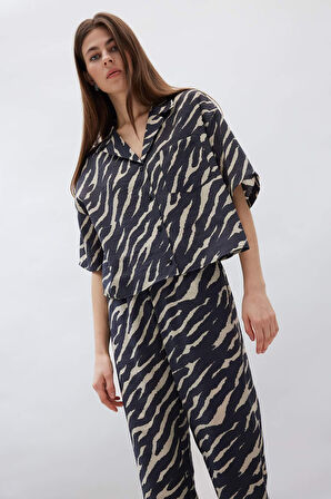 Loose Fit Leopar Desenli Modal Kısa Kollu Gömlek