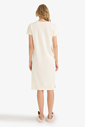 Regular Fit Bisiklet Yaka Baskılı Kısa Kollu Gecelik-Fall in Love