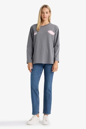 Loose Fit Bisiklet Yaka Sırt Baskılı Uzun Kollu Tişört