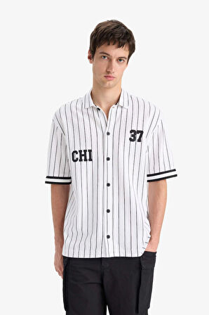 Relax Fit Polo Yaka Baskılı Kısa Kollu Gömlek