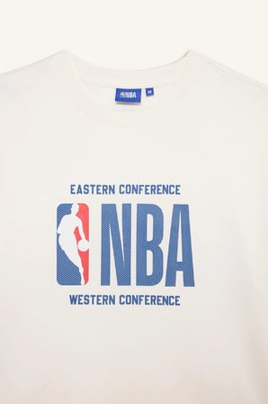 Defacto G0714AXER105 Ekru NBA Wordmark Relax Fıt Tişört