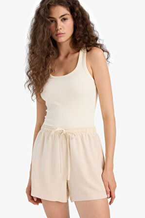 Normal Bel Kısa Paça Keten Karışımlı Şort