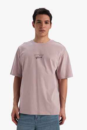 DeFacto %100 Pamuk Rick and Morty Boxy Fit Bisiklet Yaka Sırt Baskılı Kısa Kollu Tişört E9289AX25AUPN528