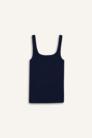 Slim Fit Dar Kesim Basic Düz Yuvarlak Yaka Fitilli Kaşkorse Atlet