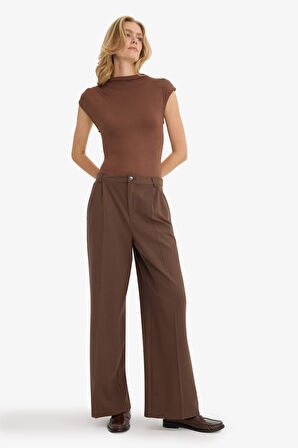 Slim Fit Dar Kesim Yarım Balıkçı Yaka Çıtçıtlı Body