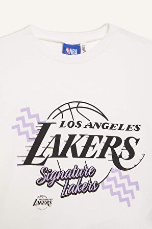 DeFacto Kız Çocuk NBA Los Angeles Lakers Bisiklet Yaka Kısa Kollu Tişört E7632A825HSER98