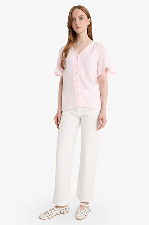 Regular Fit V Yaka Kısa Kollu Gömlek