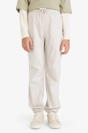 DeFacto %100 Pamuk Jogger Fıt Gabardin Pantolon Erkek Çocuk B6713A826SMGR296