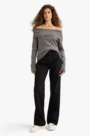 Slim Fit Dar Kesim Açık Omuz Kazak