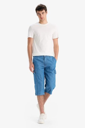 DeFacto %100 Pamuk Hafif Kumaş Regular Fit Jean Uzun Bermuda Şort F4223AX25SMNM39
