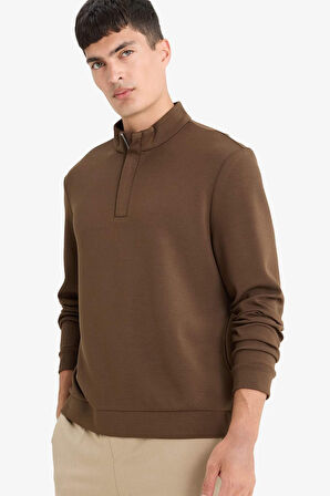 Regular Fit Dik Yaka Yarım Fermuarlı Sweatshirt
