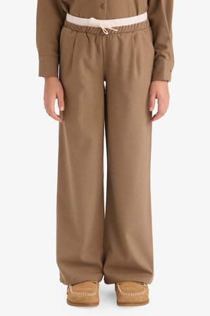 DeFacto Beli Lastikli Wide Leg Pantolon Kız Çocuk G4506A825WNBG75