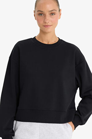 Boxy Fit Bisiklet Yaka Basic Düz Sweatshirt