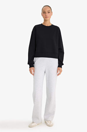 Boxy Fit Bisiklet Yaka Basic Düz Sweatshirt