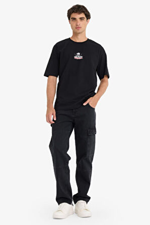 DeFacto %100 Pamuk Deadpool Boxy Fit Bisiklet Yaka Sırt Baskılı Kısa Kollu Tişört E9291AX25AUBK81