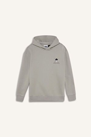 One Piece Boxy Fit Kapüşonlu Baskılı Sweatshirt