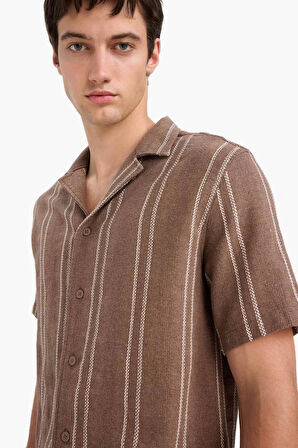 DeFacto Regular Fit Polo Yaka Jakarlı Kısa Kollu Gömlek E5680AX25SMBN322