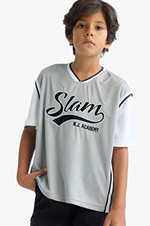 Erkek Çocuk Oversize Geniş Kalıp V Yaka Nakışlı Tül Kısa Kollu Tişört