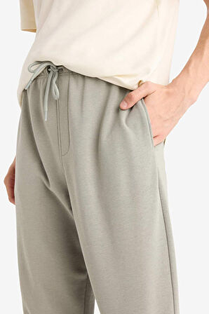 Regular Fit Beli Bağcıklı Cepli Jogger Eşofman Altı