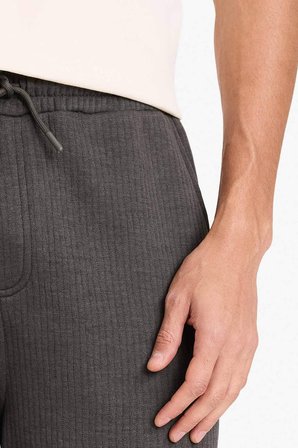 DeFacto Wide Leg Cepli Geniş Paça Dokulu Eşofman Altı E9433AX25AUAR212