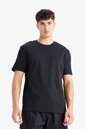 DeFacto %100 Pamuk Regular Fit Bisiklet Yaka Kısa Kollu Tişört E7961AX25AUBK81