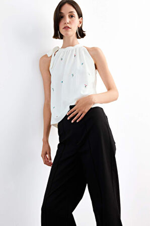 Bisiklet Yaka Kısa Kollu Bluz